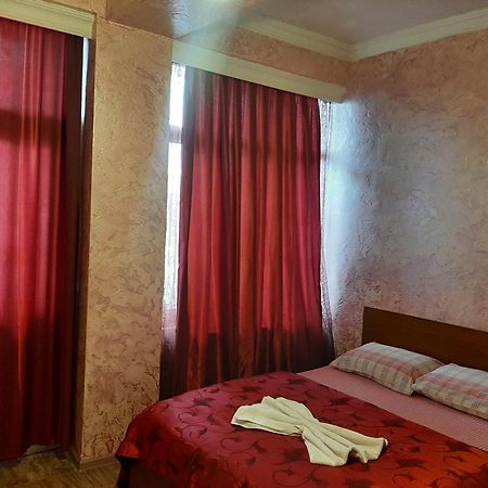 Tokaplus Batumi Exteriör bild