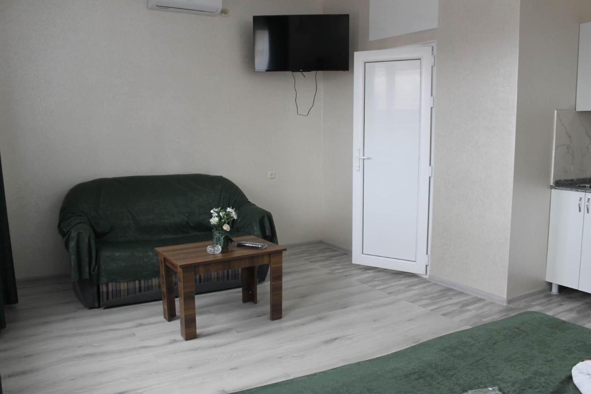 Tokaplus Batumi Exteriör bild